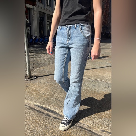 Brandy Melville Abbie Flared Cargo Jeans Small - Picture 3 of 6